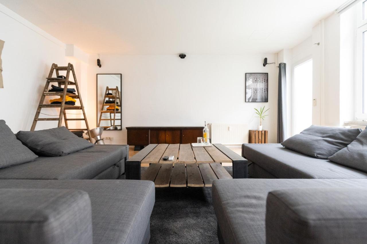 230 M2 Loft Mit Eigenem Wintergarten Mit Tischtennis & Dart, Kostenloser Parkplatz إرفورت المظهر الخارجي الصورة