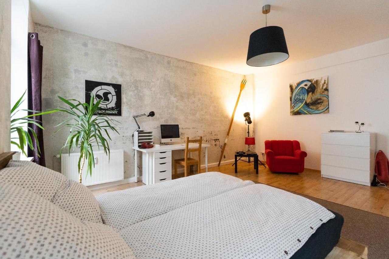 230 M2 Loft Mit Eigenem Wintergarten Mit Tischtennis & Dart, Kostenloser Parkplatz إرفورت المظهر الخارجي الصورة