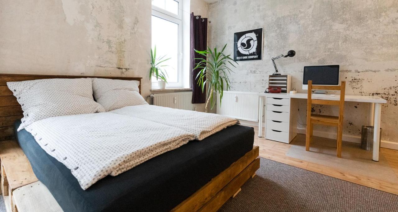 230 M2 Loft Mit Eigenem Wintergarten Mit Tischtennis & Dart, Kostenloser Parkplatz إرفورت المظهر الخارجي الصورة